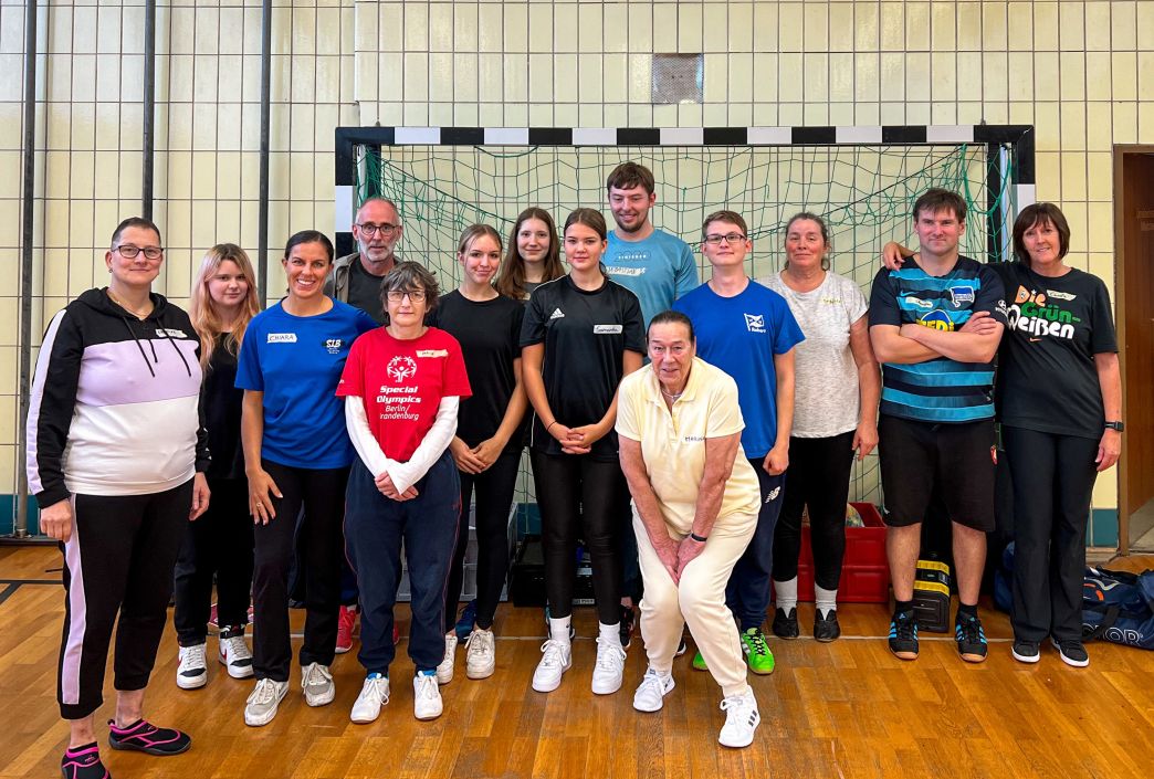 Gruppenbild Sportasssitenz Ausbildudn BSB 2022